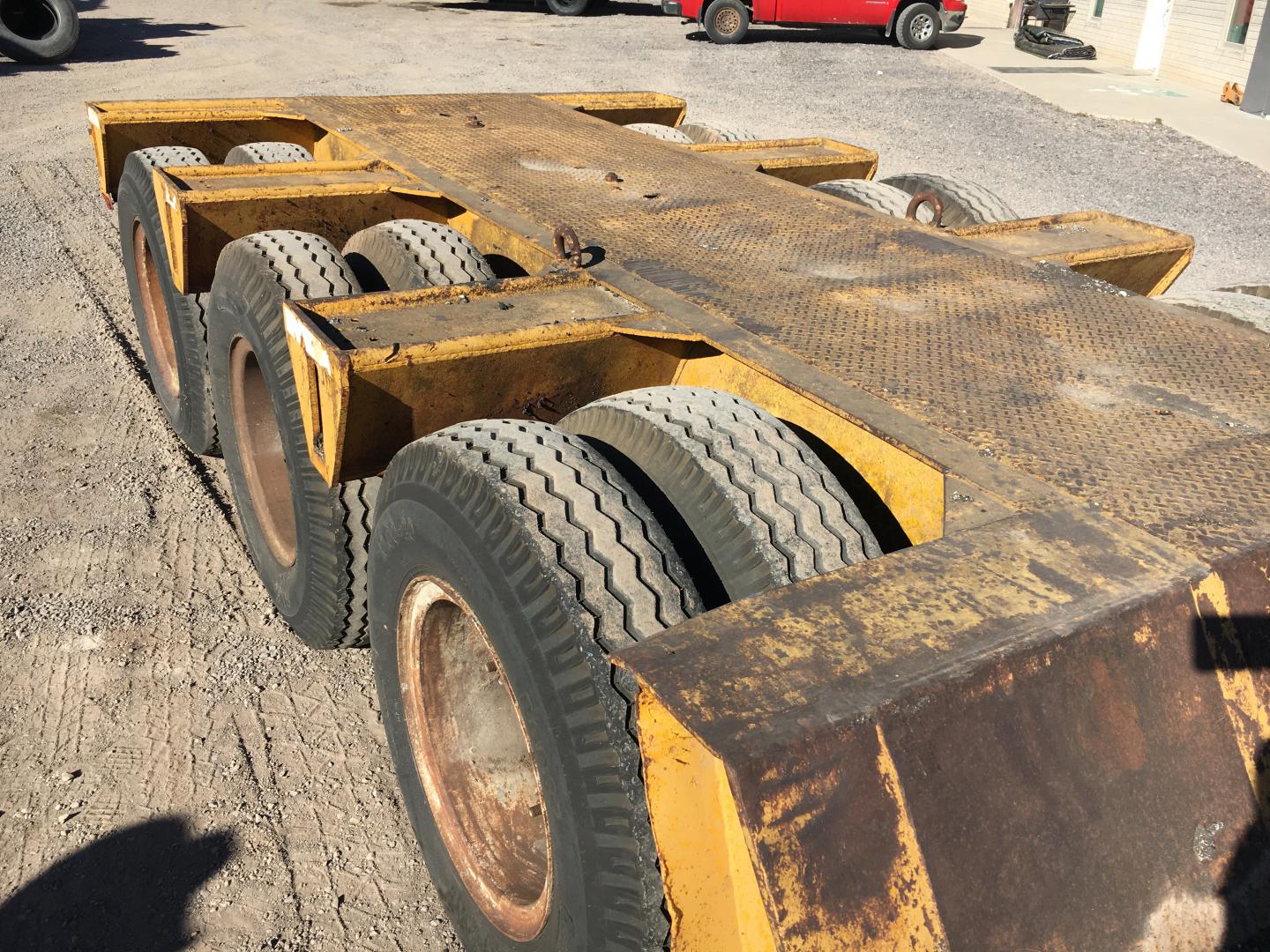 ./imagenes/INVOICE/2019/17173/LOWBOY LOAD KING 503DF (3).JPG